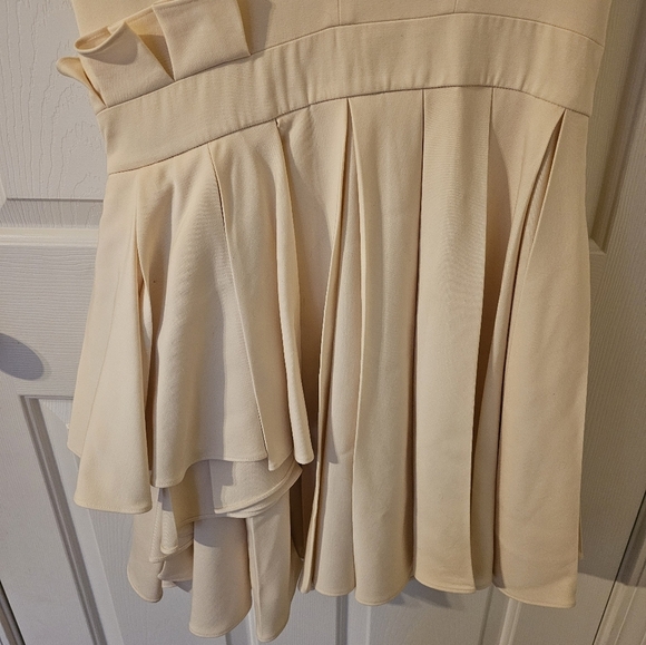 Alexander McQueen Made In Italy Virgin Wool Ivory Mini Dress Size 46 (XL) - Picture 2 of 13